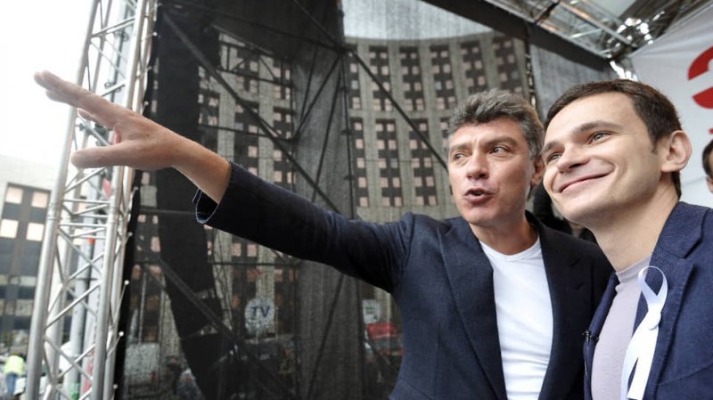 Яшин анонсировал мероприятие в память Немцова