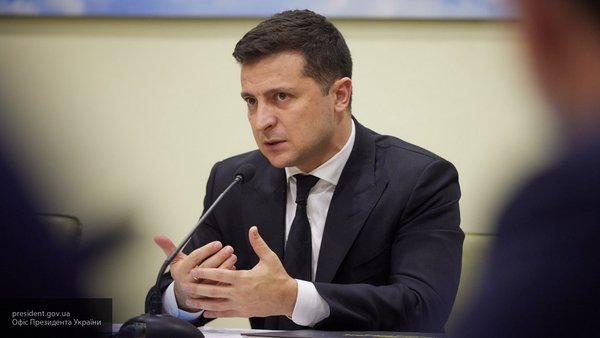Политолог Корнилов рассказал, вытянет ли Зеленский Украину из «трясины» долгов 