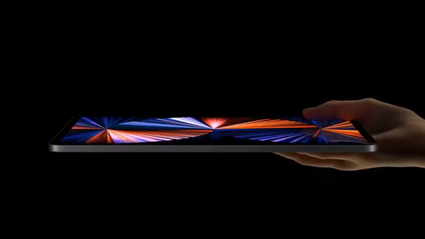 Apple задумалась о выпуске гигантского iPad 