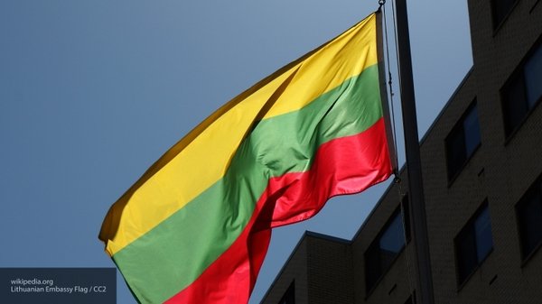 Эксперты предрекли колоссальные убытки Литве из-за санкций против Белоруссии 