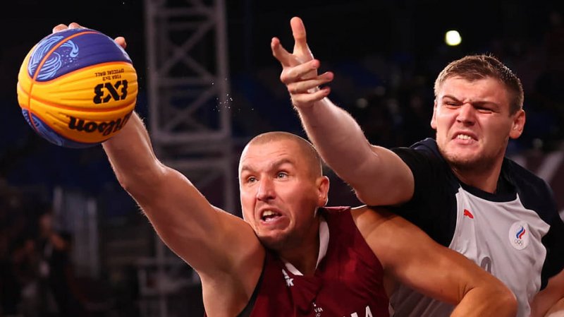 Мужская сборная России по баскетболу 3х3 проиграла в финале Олимпиады
