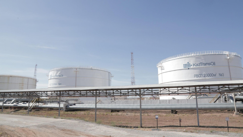 Казахстанский КазТрансОйл повышает тарифы на прокачку экспортной нефти на $2 за тонну