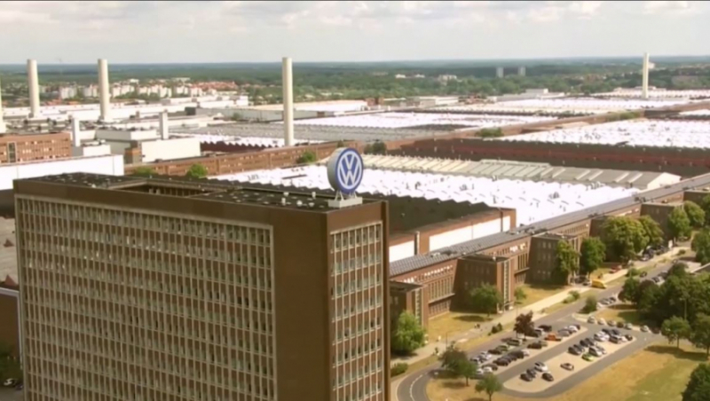 Сотрудники Volkswagen объявили забастовку в Германии